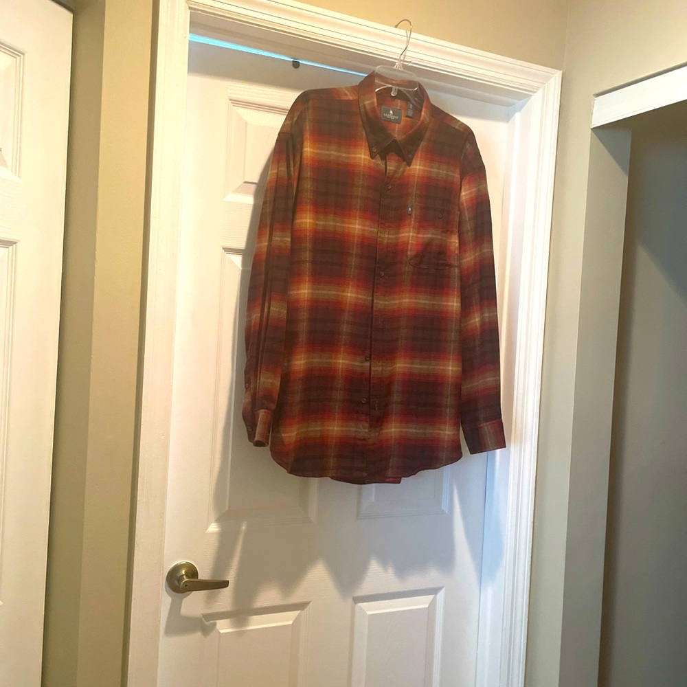Men flannel shirt.